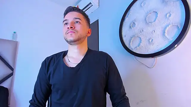 Mike_0012 live sex cam