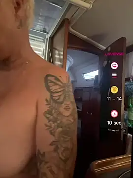 German_Milf live sex cam