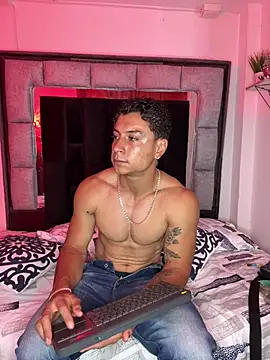 MR_MUSCLE live sex cam