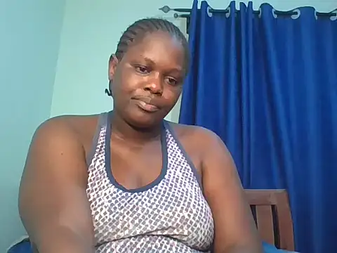 curvy--pussy23 live cam on StripChat