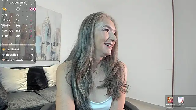 Emma_Mendozaa live cam on StripChat