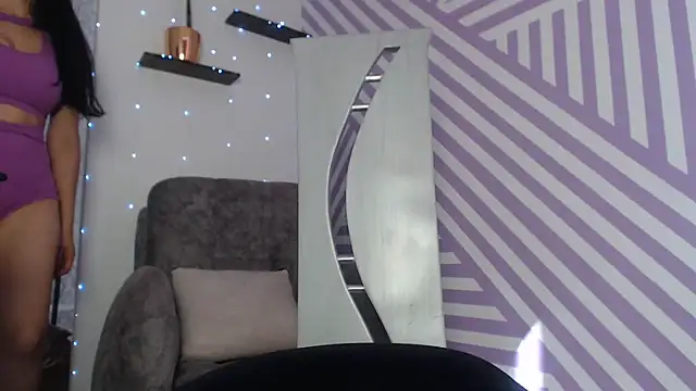 samanta_xi live cam on StripChat