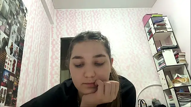TynishaShute live cam on StripChat