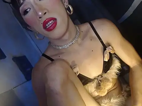 crista_123xxx live cam on StripChat