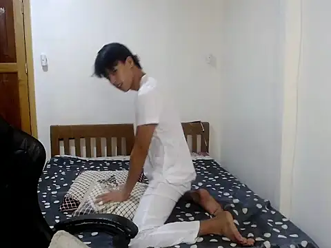 Hiraya__0 live sex cam