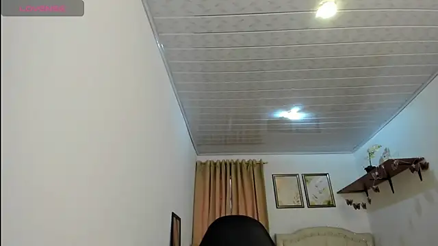 scarletfs live sex cam