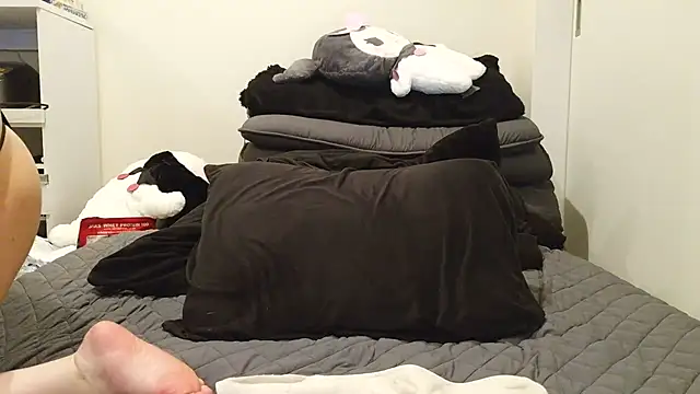 milku__1717 live sex cam