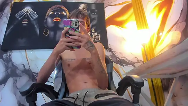 mono_blonde live sex cam