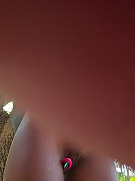 lucia_milano (F teen) - Toy ON MY CLIT x5min + plug anal 🌸