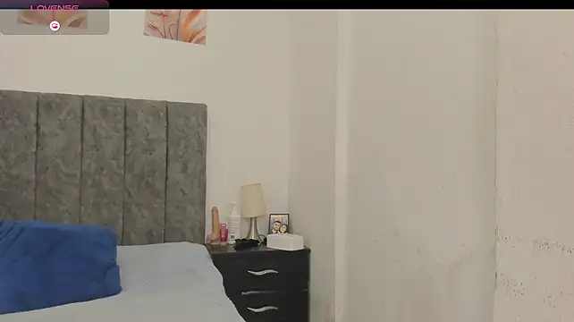 Natalystevens live sex cam