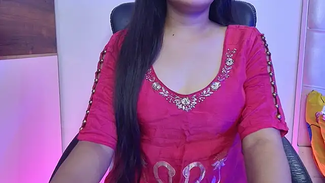 Raat_Ki_Ranii live cam on StripChat