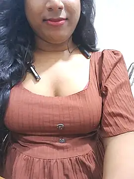 BeautyGirl_sara live cam on StripChat