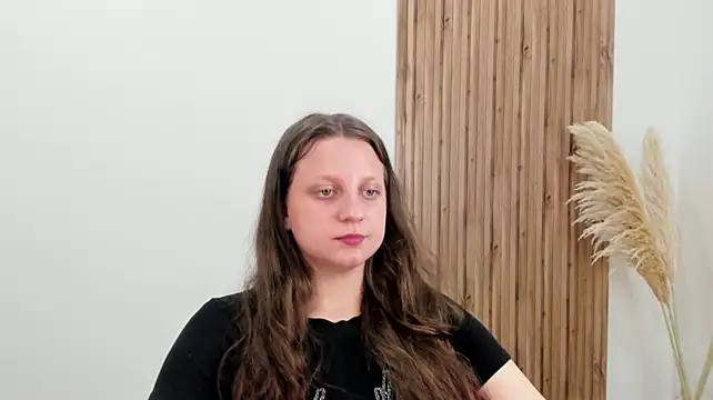MaryMarmont live cam on StripChat