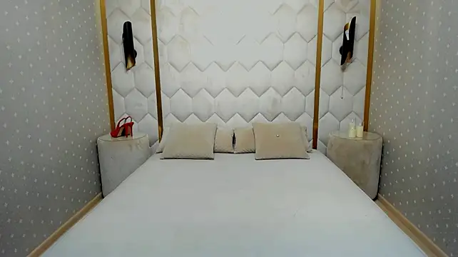 EmmaSparky live cam on StripChat