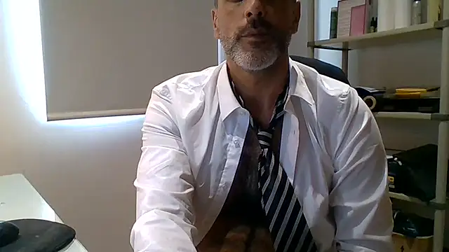 66MA69 live cam on StripChat