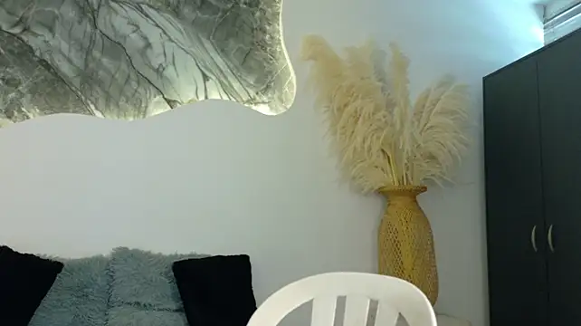 Monyel_Blake live sex cam