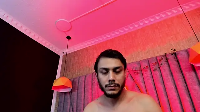 Boss_Domiinator live cam on StripChat