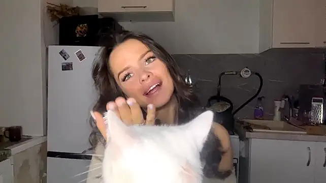 LanaSerbski live cam on StripChat