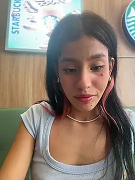 Alejandra_ospina live sex cam
