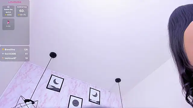 Raichell_ live cam on StripChat