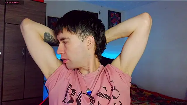 samael1107 live cam on StripChat