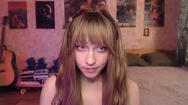 Friendly_Ellie live sex cam