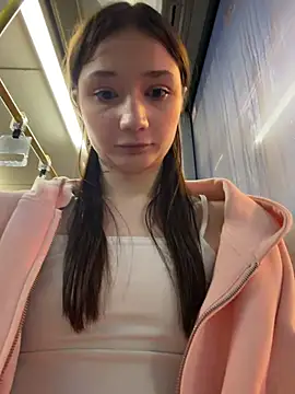 _tinymilli_ live sex cam