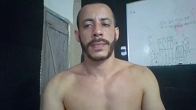 MachoScorpionCaralho live cam on StripChat