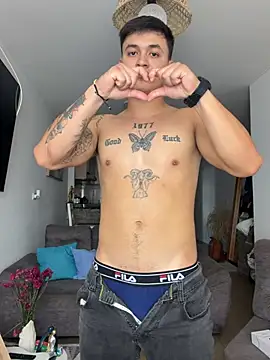 Christopher_strongg live sex cam