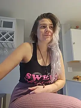 ScarletCallings_420 live sex cam