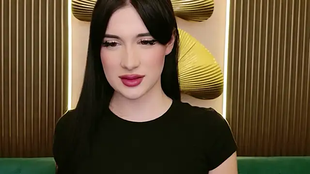 CamilaLevins live cam on StripChat