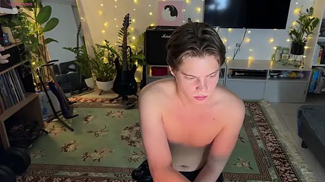 RusBradPitt live cam on StripChat