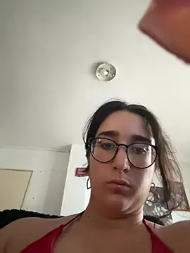 SelenaRamirez live cam on StripChat