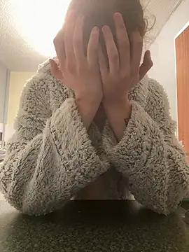 CurvyKay69x