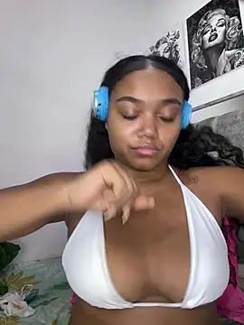 JasmineRose7 live cam on StripChat
