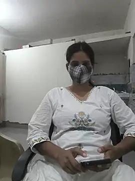 AngelNitya live cam on StripChat