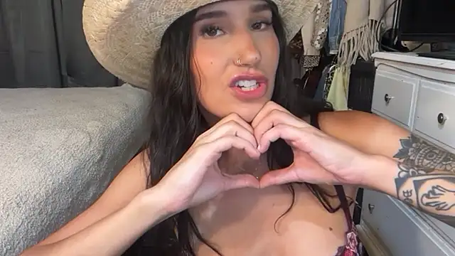 ella2sweet live sex cam