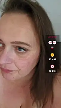 Blondibaby live cam on StripChat