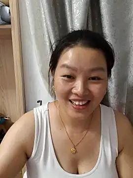 Jennie_dogy live cam on StripChat