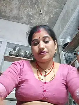 Hot_kamla
