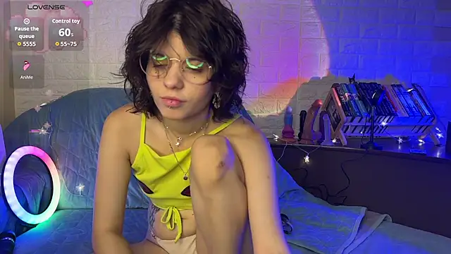 Katya_Zaitseva live cam on StripChat