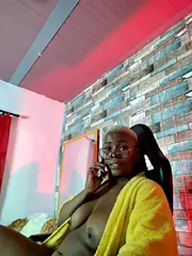 DashaSousaa live cam on StripChat