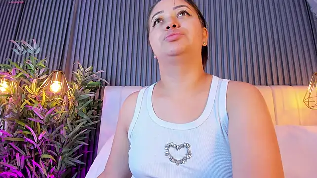 AnaisClark live cam on StripChat