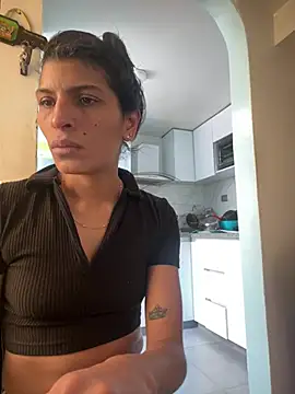 ImCrazzy live cam on StripChat