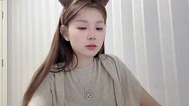 rice_y (F teen) - 小粉控制25分钟