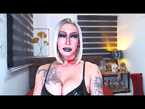 DominateMistressTania live sex cam