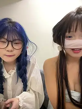 Rocket-Girl live sex cam