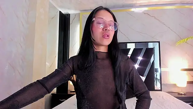 SophiieCalloway1 live cam on StripChat