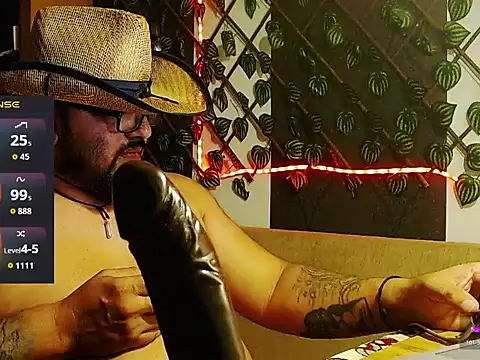 mr_wolf46 live cam on StripChat