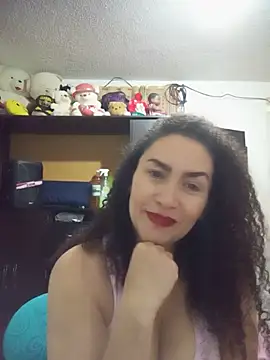 paulett15 live cam on StripChat